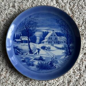 Currier and Ives Homestead in winter plate